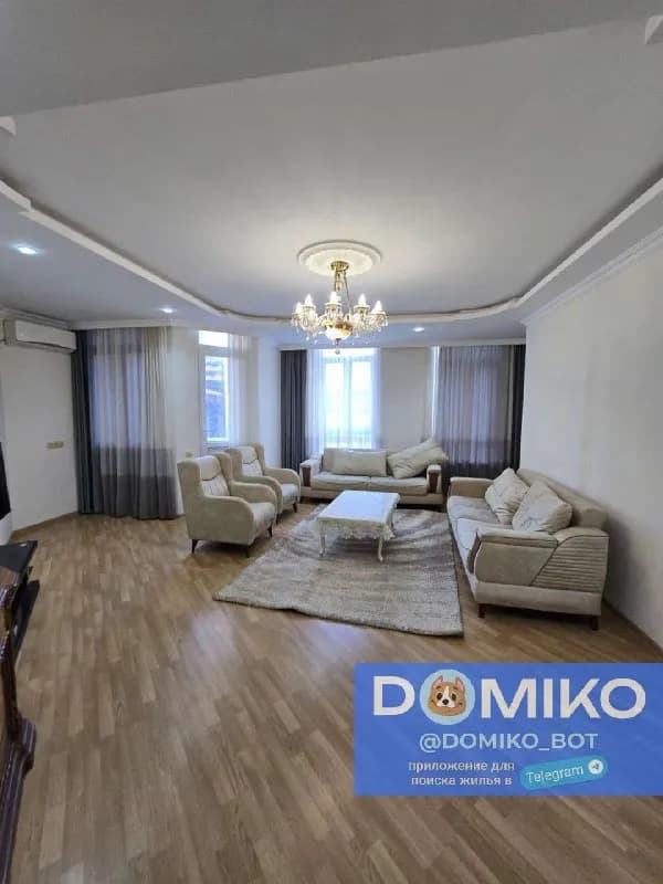 1+1, 4 этаж, 76 кв/м — Батуми — 650 $