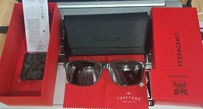 Ferragamo. Новые,не подошли. Оригинал. Цена 160 л. — Батуми — 160 ₾