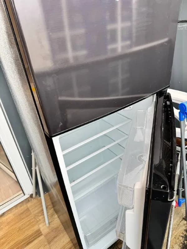 Midea (MIDEA MDRT294FGF28W) — Батуми — 100 ₾