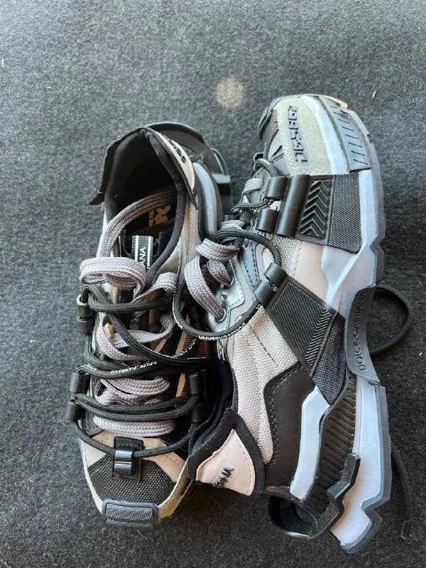 Новые, размер 41-42 — Тбилиси — 150 ₾