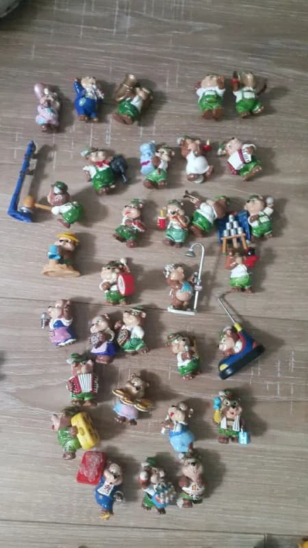 Киндеры и другие игрушки — Тбилиси — 2 ₾