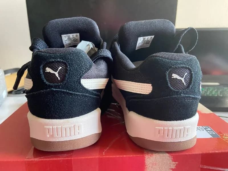 Puma, полностью новые. Заказывал с официального сайта через посредника, но не подошел размер. — Тбилиси — 170 ₾