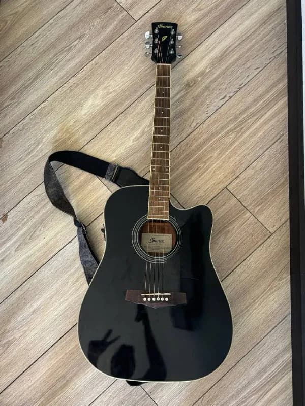 Ibanez PF15ECE-BK — Батуми — 500 ₾