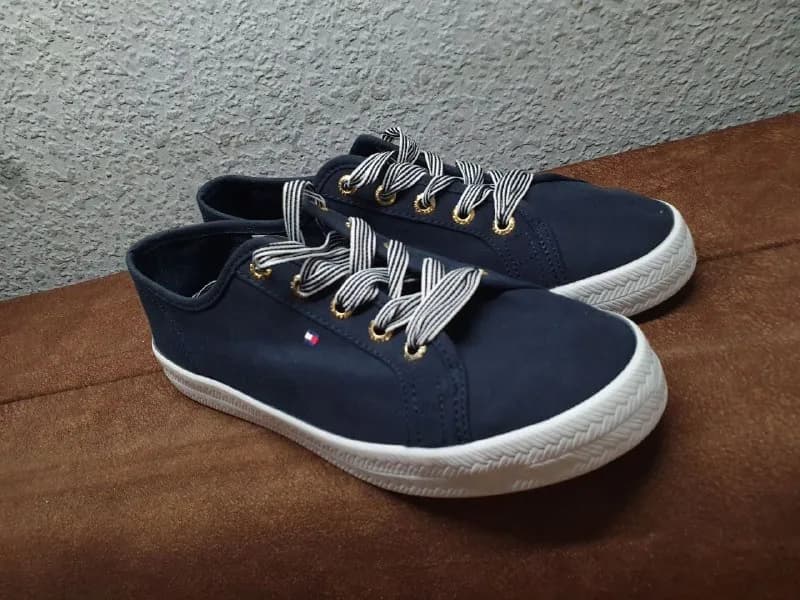 Кеды Tommy Hilfiger, Lacoste, Puma размер 38 — Тбилиси — 60 ₾
