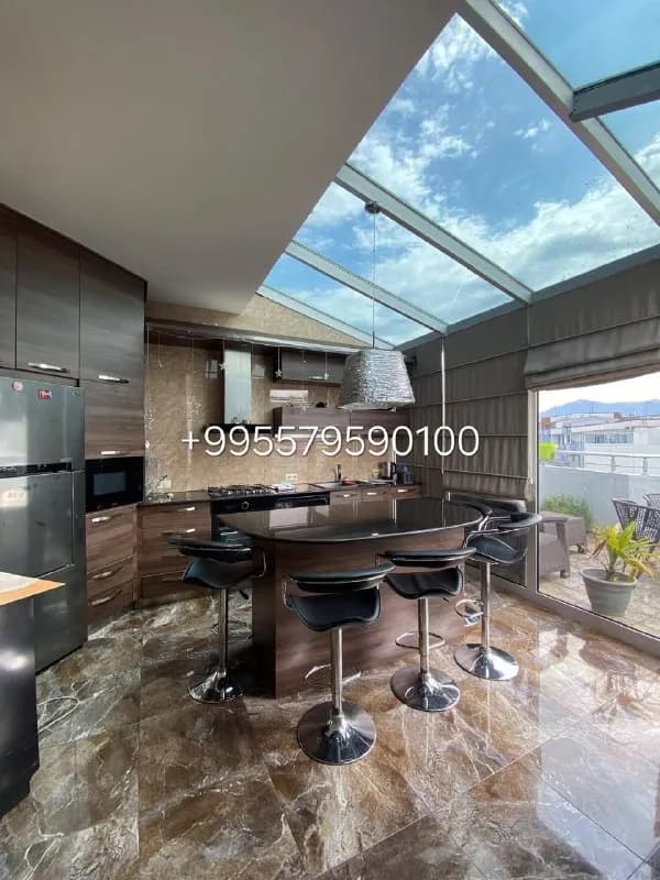 3+1 по улице Парнаваз Мепе,136 — Батуми — 1 300 $