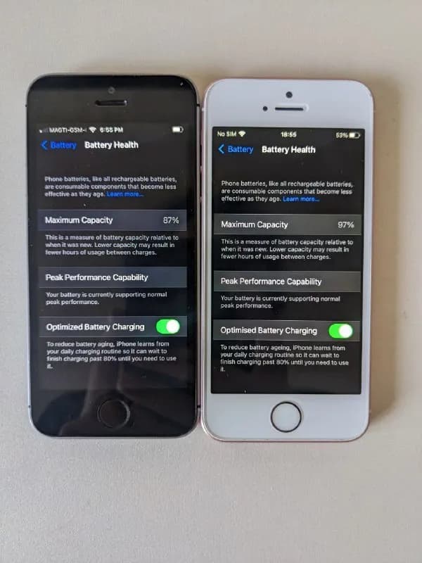2 iPhone SE 2016 года, состояние на фото. 1 черный, 32 Гб, 87% батарея, 2 белый, 16 гб, 97% батарея. — Тбилиси — 100 ₾