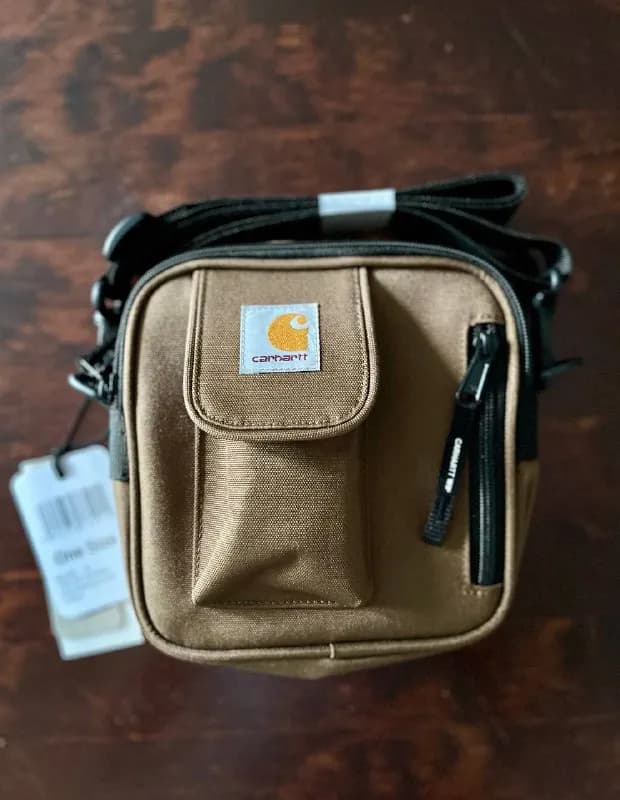Carhartt WIP Essentials bag — новая с бирками 170 gel — Тбилиси — 170 ₾