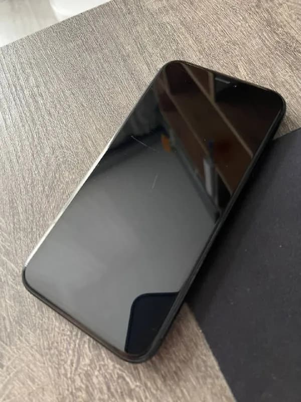 iPhone XR 64 gb. — Тбилиси — 500 ₾