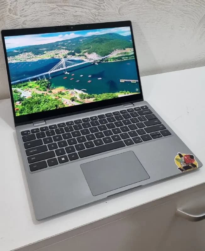 Dell Latitude 3330 (13-inch, 2023) трансфлрмер+ сенсор с мощным процессором Corе i5-1235U (10 ядер — Батуми — 660 ₾