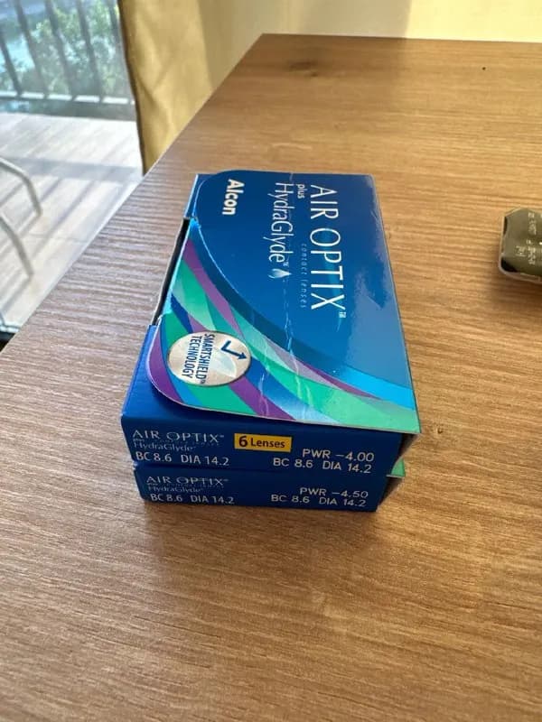 Air Optix HydraGlyde -4.00 и -4.50 по 3 шт. в упаковке. — Тбилиси