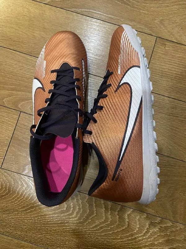 Бутсы Nike 12us, играл 1 раз — Тбилиси — 150 ₾