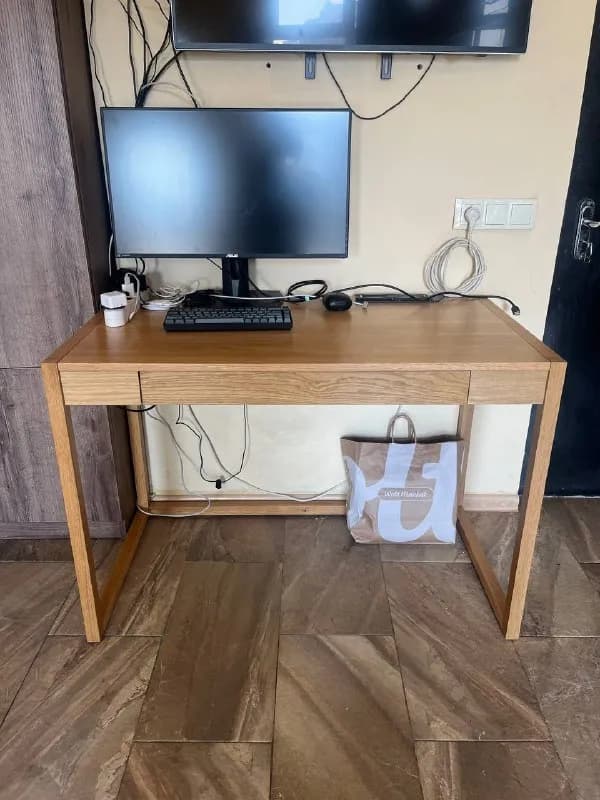 Стол Jysk gold серия 110×60 см — Тбилиси — 250 ₾