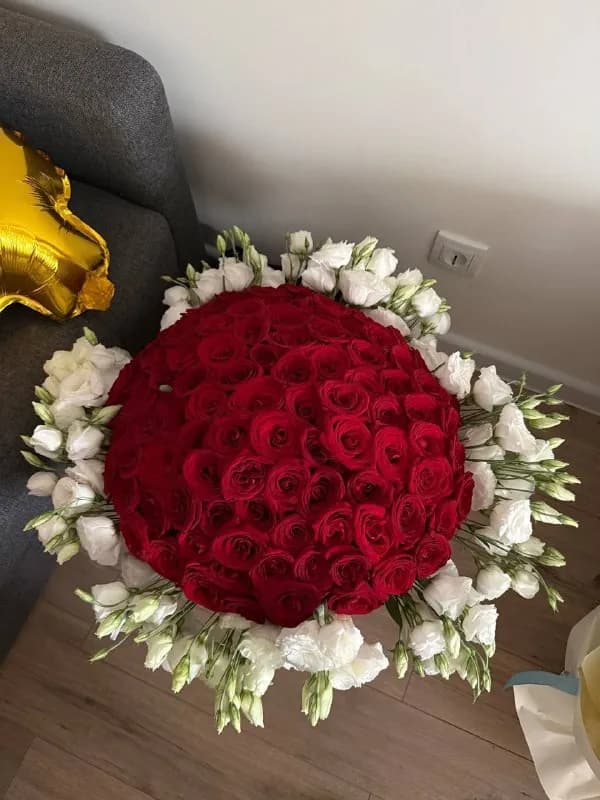 101 роза — Батуми — 400 ₾