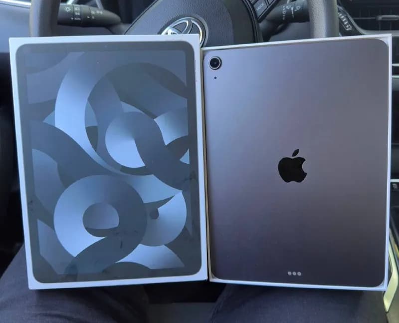 Apple iPad Air M1 (5-го поколения), 11 дюймов, 64 ГБ, Wi-Fi. — Батуми — 850 ₾