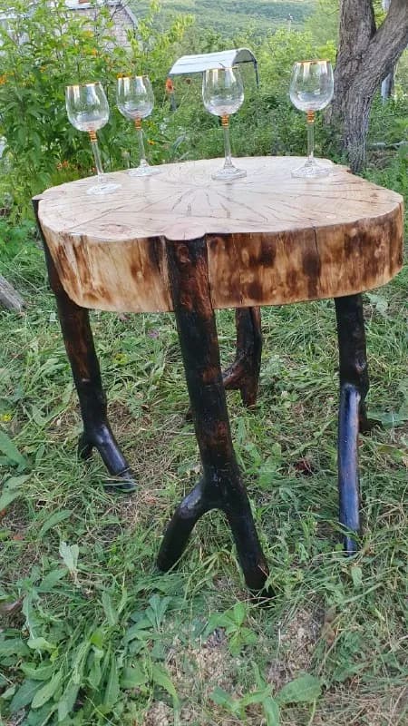 Стол, диаметр 53 см — Тбилиси — 200 ₾