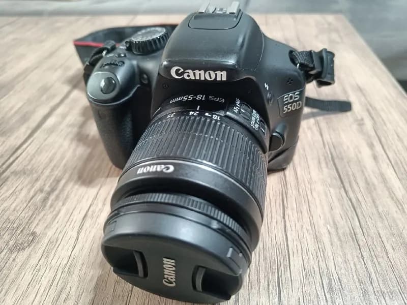Canon EOS 550D. — Батуми — 240 ₾