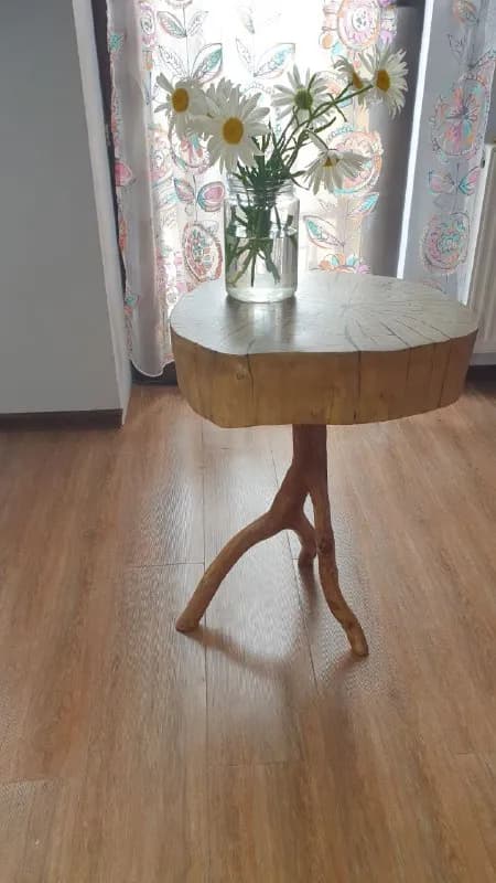 Столик диаметр 53 см — Тбилиси — 170 ₾