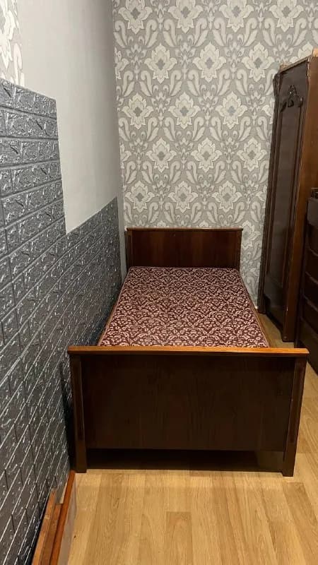 3 шт — Тбилиси