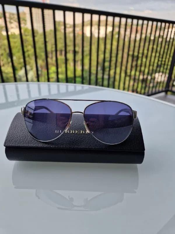 Очки Burberry — Тбилиси — 400 ₾