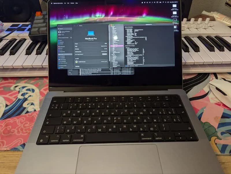 1. MacBook Pro 14» M1 Pro, 8 cores, 16 Gb RAM, 512 Gb SSD, acc 98%, 70 cycles — Тбилиси — 4 600 ₾