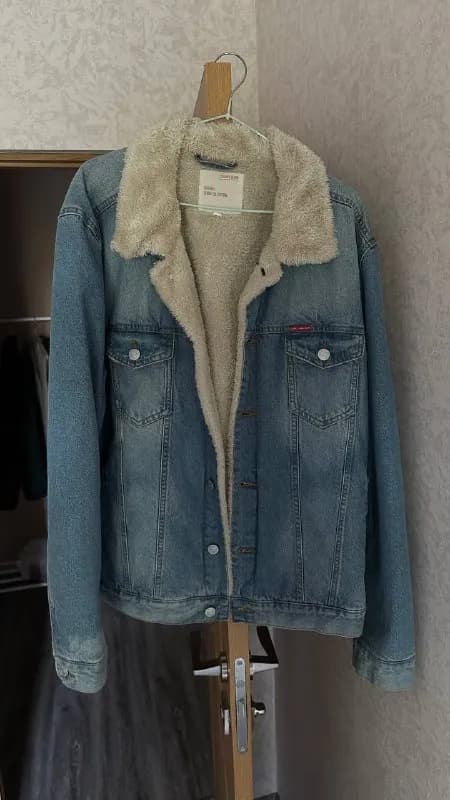 Colins размер xxl, но по факту xl 45 лари — Тбилиси — 45 ₾
