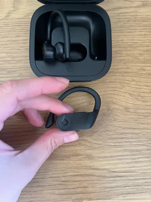 Beats Powerbeats Pro Black — Тбилиси — 50 ₾
