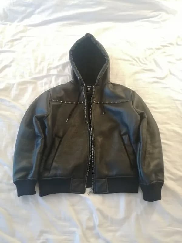 3 свитера: — Батуми — 30 ₾
