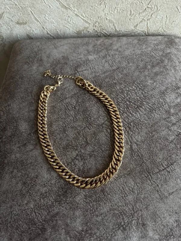 H&M — Батуми — 15 ₾