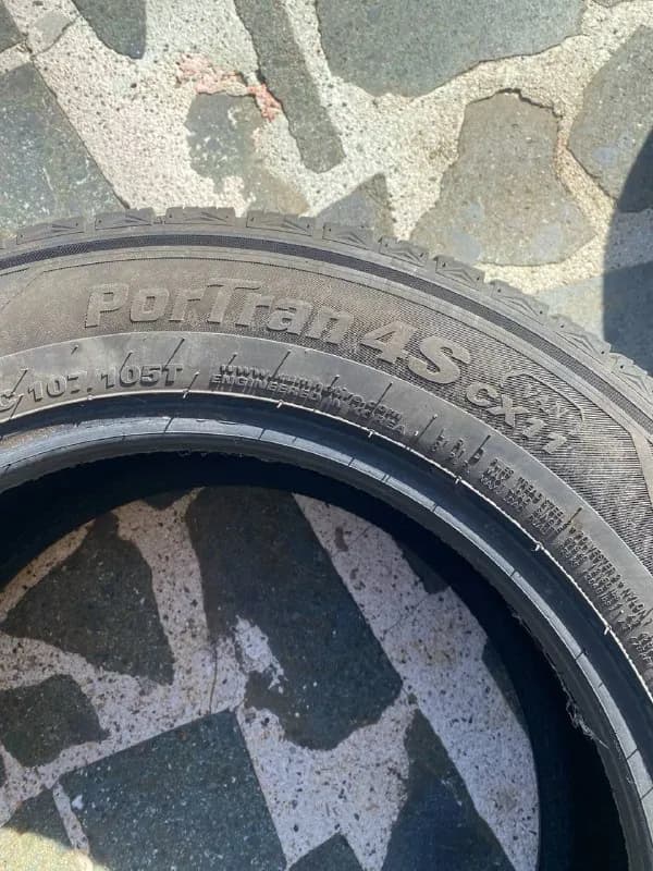 3 колеса Kumho, одно Protrans. размер 205×65×16. подходят для микроавтобусов. По 70 лари за штуку — Батуми — 70 ₾