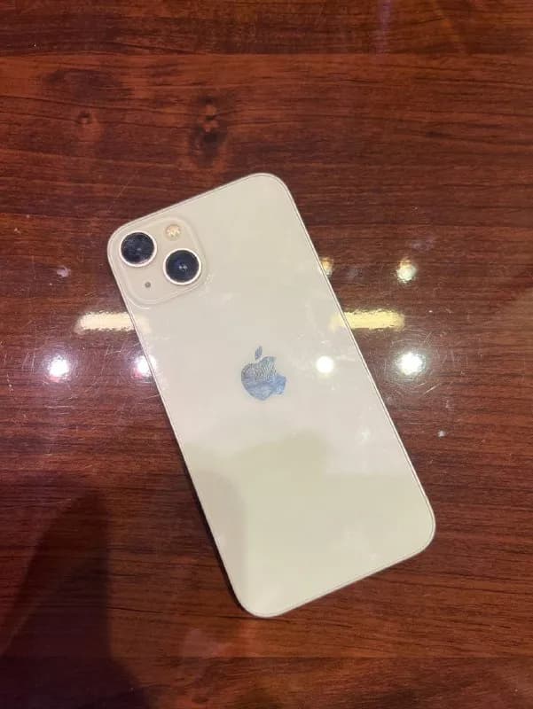 iPhone 13 128 ГБ — Батуми — 600 ₾