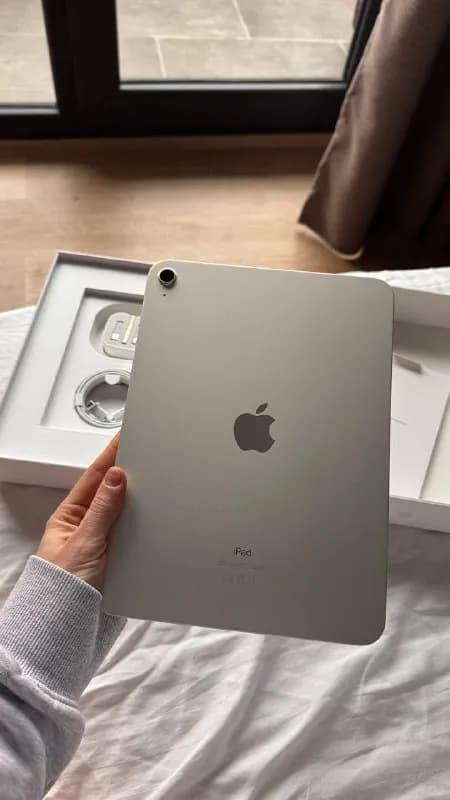 iPad 10-го поколения 64GB — Батуми — 1 050 ₾