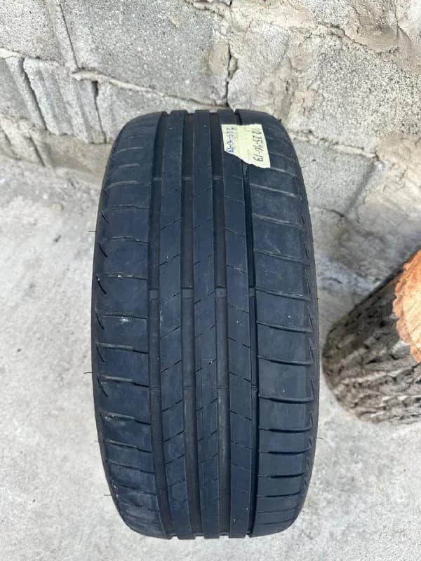 Шина R19 225/40 — Тбилиси — 250 ₾