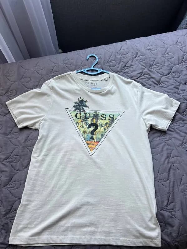 GUESS оригинал 80 лари — Батуми — 80 ₾