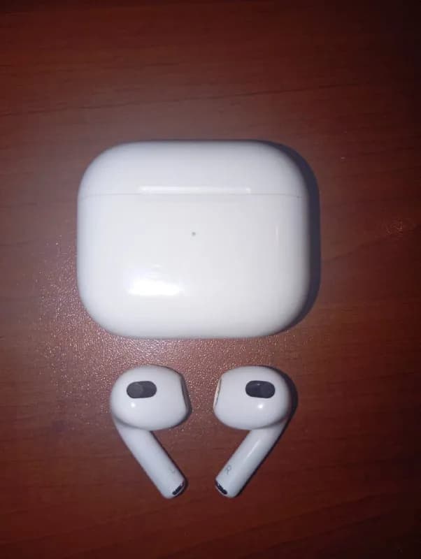 AirPods (Gen 3) — Тбилиси — 250 ₾
