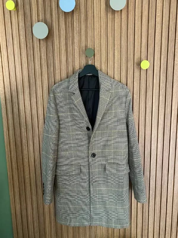 1 Пальто мужское H&M (EUR 48, 175/96) — 30 L — Тбилиси — 2 RUB