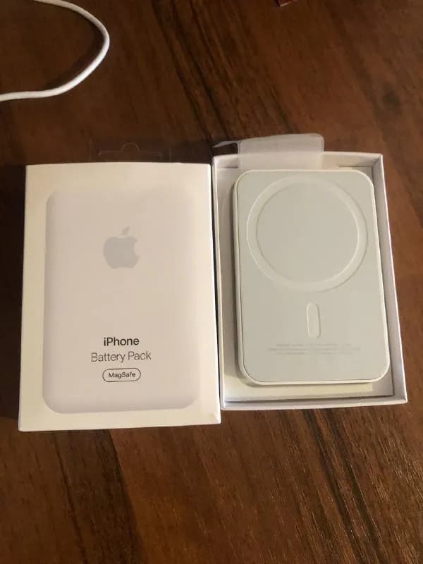power bank apple magsafe — Тбилиси — 45 ₾