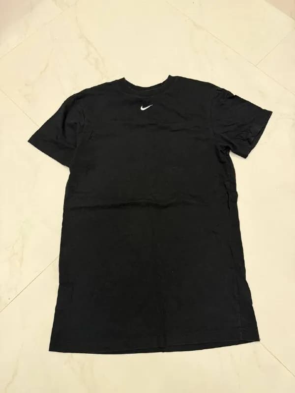 Nike S (оригинал) — 30 лари — Батуми — 30 ₾