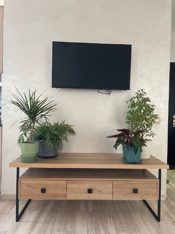 TV тумба под телевизор — Батуми — 300 ₾