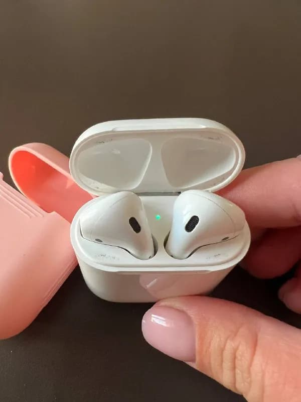 AirPods (А2031) — Тбилиси — 110 ₾