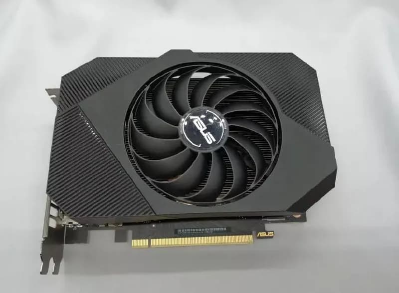 GeForce RTX 3060 12 GB. Карта находится в отличном состоянии, использовалась только в играх. — Тбилиси — 700 ₾