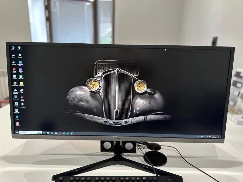 Samsung S34J550WQI 900лари — Тбилиси — 900 ₾