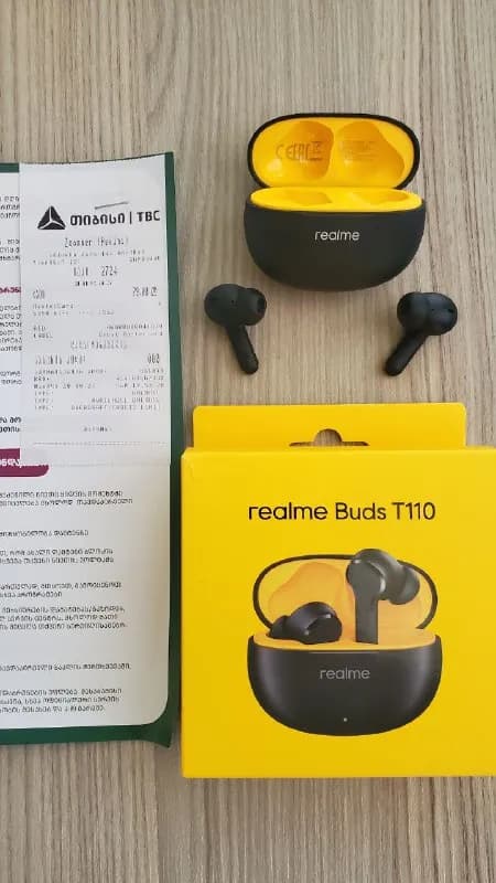 Realme T110. Как новые, на гарантии. Были куплены 28 августа в zoomer. Цена 60 лари — Тбилиси — 60 ₾
