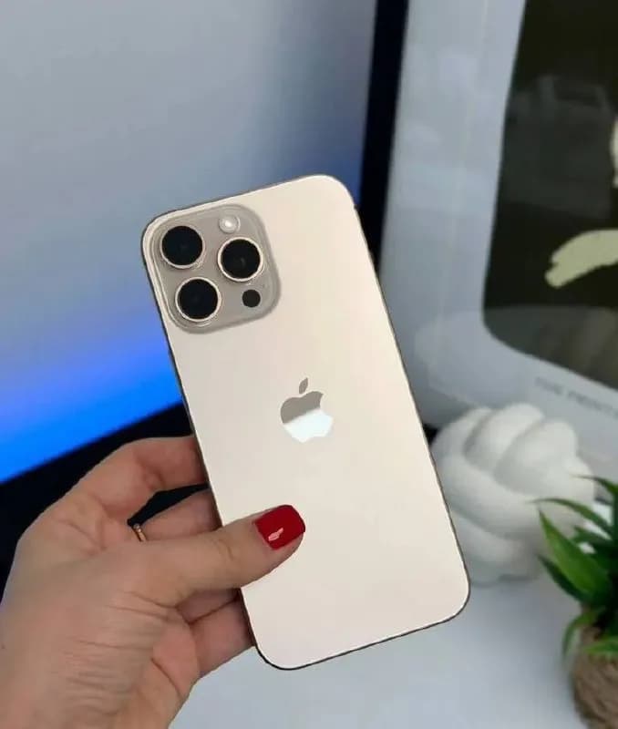 iphone 16 pro max (256) — Батуми — 2 390 ₾