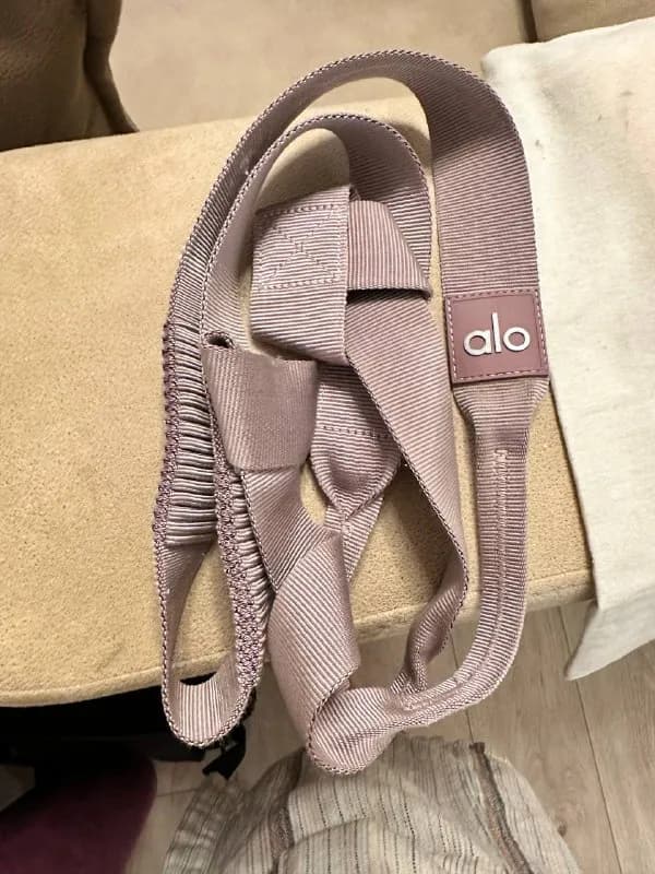 Alo Yoga за 20 лари — Тбилиси — 20 ₾