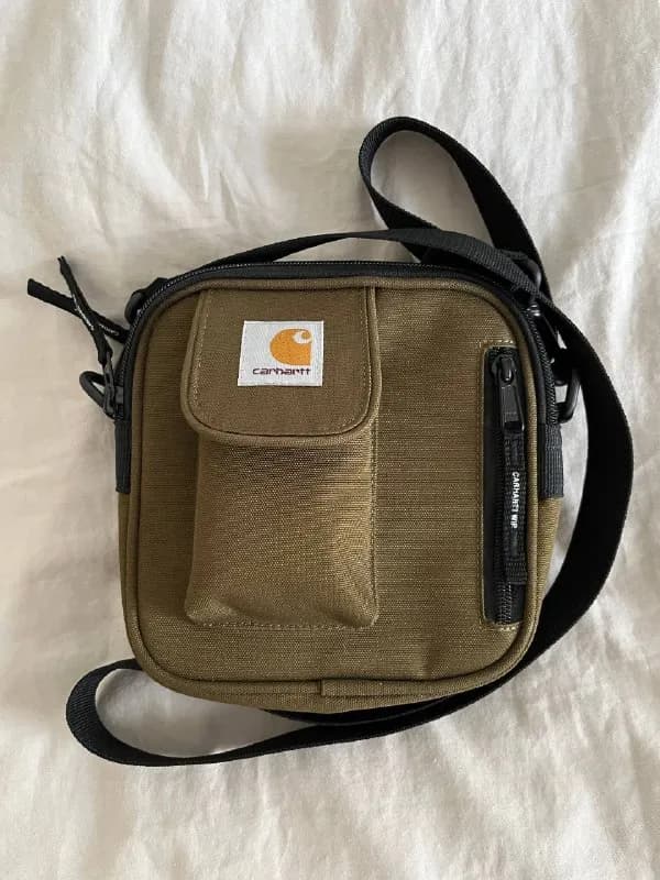 Carhartt WIP Essentials bag с бирками — Тбилиси — 170 ₾