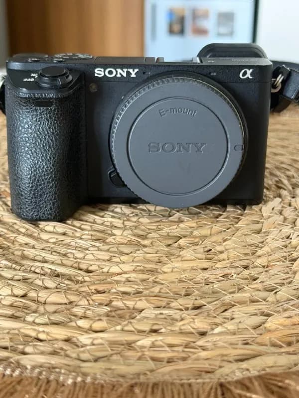 Sony A6500 — отличное состояние — Батуми — 1,400 ₾