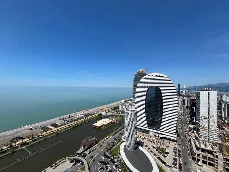 One-bedroom apartment — Батуми — 83 $
