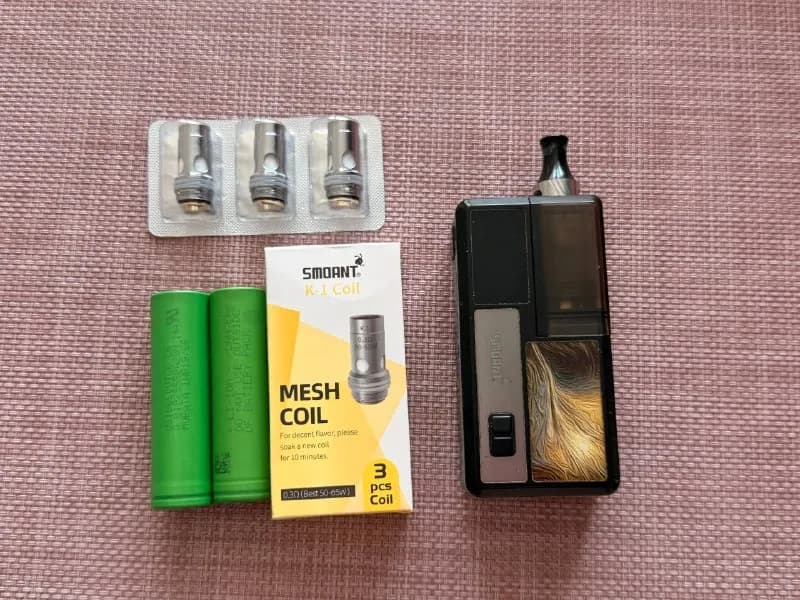 1) вейп/парогенератор Smoant Knight 80 Kit 4 мл. По бокам облупилась краска. Работоспособность отлич — Батуми — 50 ₾
