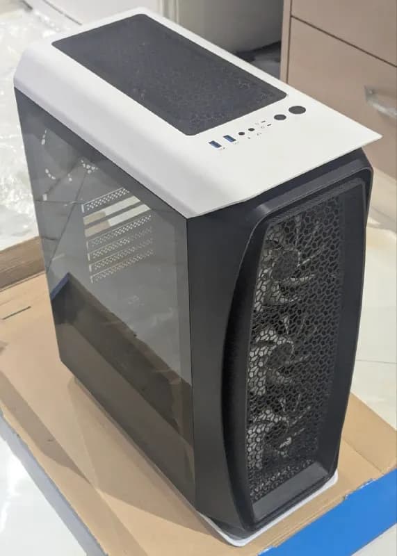 micro ATX, itx с встроенным БП — б/у. 70 лари, просто БП — 65 лари. — Тбилиси — 70 ₾