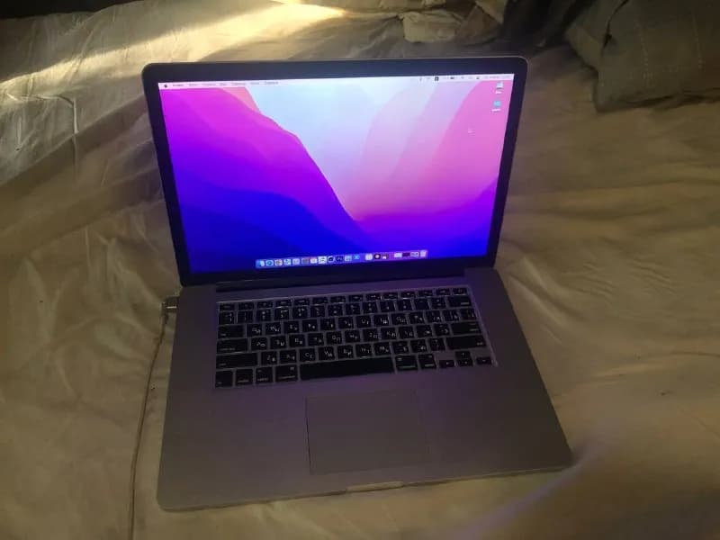 MacBook Pro 2015 — Батуми — 400 ₾